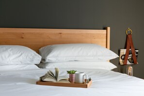 Individueel gemeubileerd, een bureau, een laptopwerkplek, gratis wifi