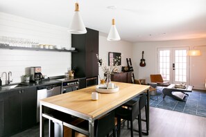 Shared kitchen - Bode Nashville (Nashville)