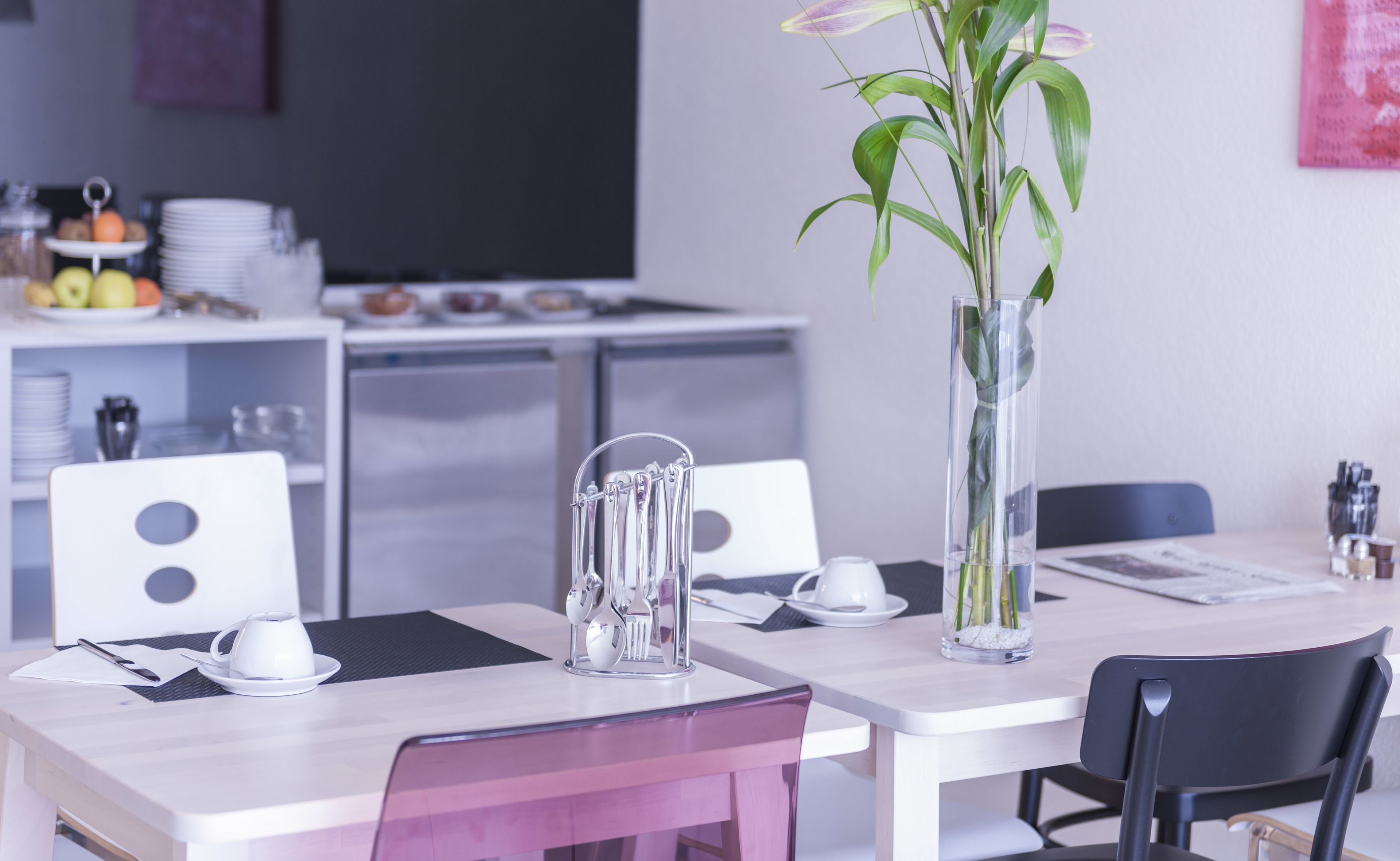 Buffet breakfast on weekdays (CHF 15 per person)