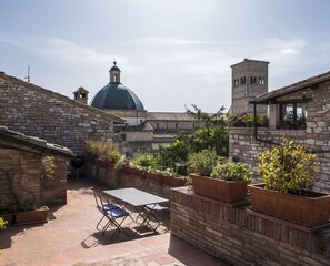 Terrace/patio - La Zuppa Inglese (Assisi)