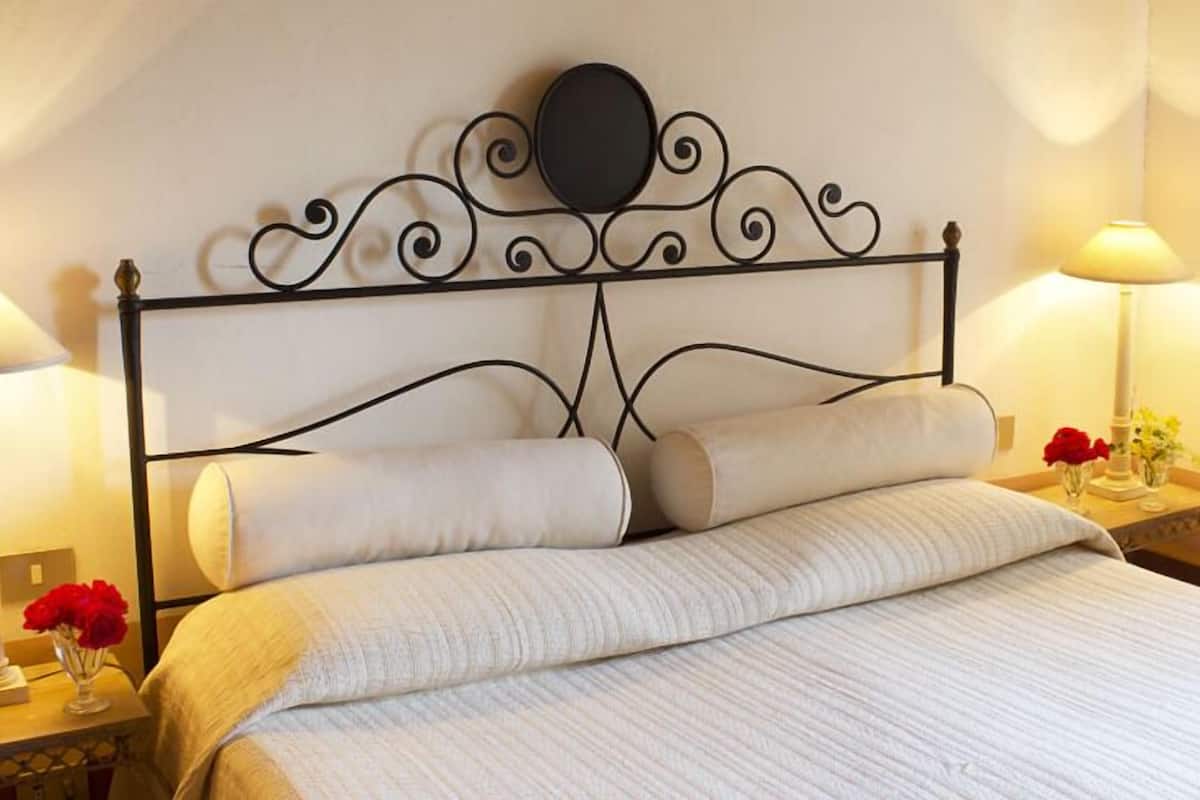 Chalet, 1 Queen Bed with Sofa bed, Terrace, Sea View (Casetta del Falco) | 1 bedroom, down comforters, desk, free WiFi