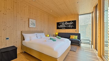 Deluxe Studio | Hypo-allergenic bedding, minibar, desk, free WiFi