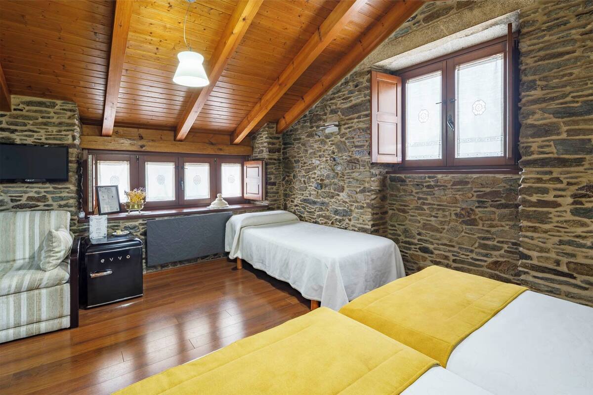 Chambre Double Supérieure (Azabache) | Minibar, lits pliants/supplémentaires, Wi-Fi gratuit, draps fournis