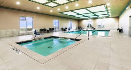 Holiday Inn Express & Suites Dalhart by IHG