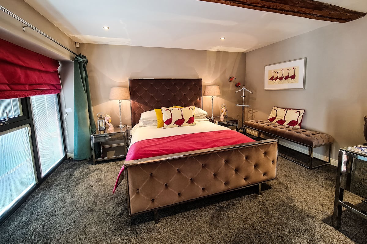 Deluxe Double Room | 1 bedroom, blackout curtains, iron/ironing board, free WiFi