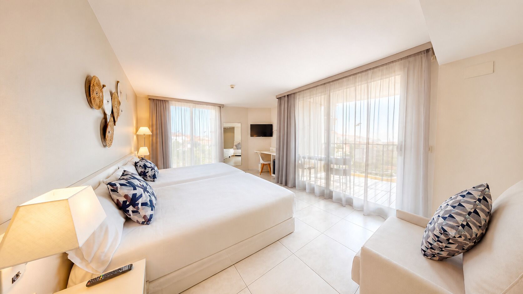Minibar, in-room safe, desk, blackout curtains