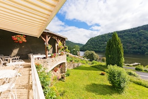 Standard Double Room | Mountain view