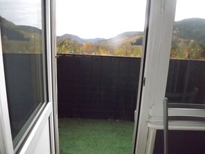 Camera tripla, vista montagna | Balcone