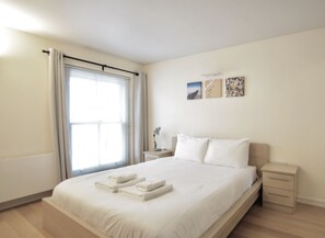 Soundproofing, iron/ironing board, free WiFi - Lexham Gardens (London)