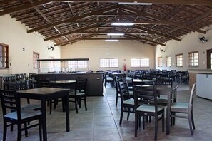 Restaurant - Pousada Rural Águas da Prata (Aguas da Prata)