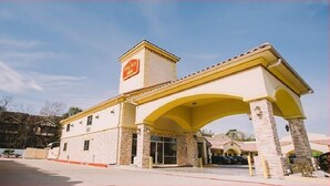 Front of property - Palace Inn (Houston)
