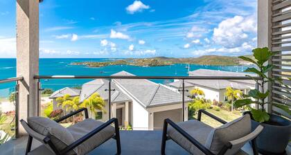 Jade - 2-Bed Luxury Suite with Dramatic Ocean Views