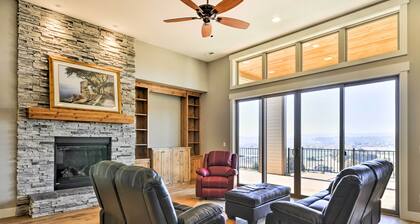 Chic Willamette Valley Home w/ Deck & Vineyard!