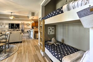 1 bedroom, iron/ironing board, Internet, bed sheets