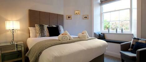 2 Schlafzimmer, Bügeleisen/Bügelbrett, WLAN, Bettwäsche