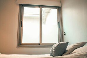 2 Schlafzimmer, Schreibtisch, Internetzugang, Bettwäsche