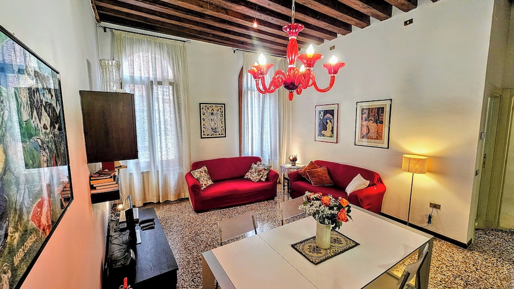Encantador Apartamento Vacacional Privado, A Sólo Pasos De La Plaza San Marco - Venice
