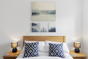 2 soverom, strykejern/-brett, reiseseng for barn og wi-fi (inkludert)