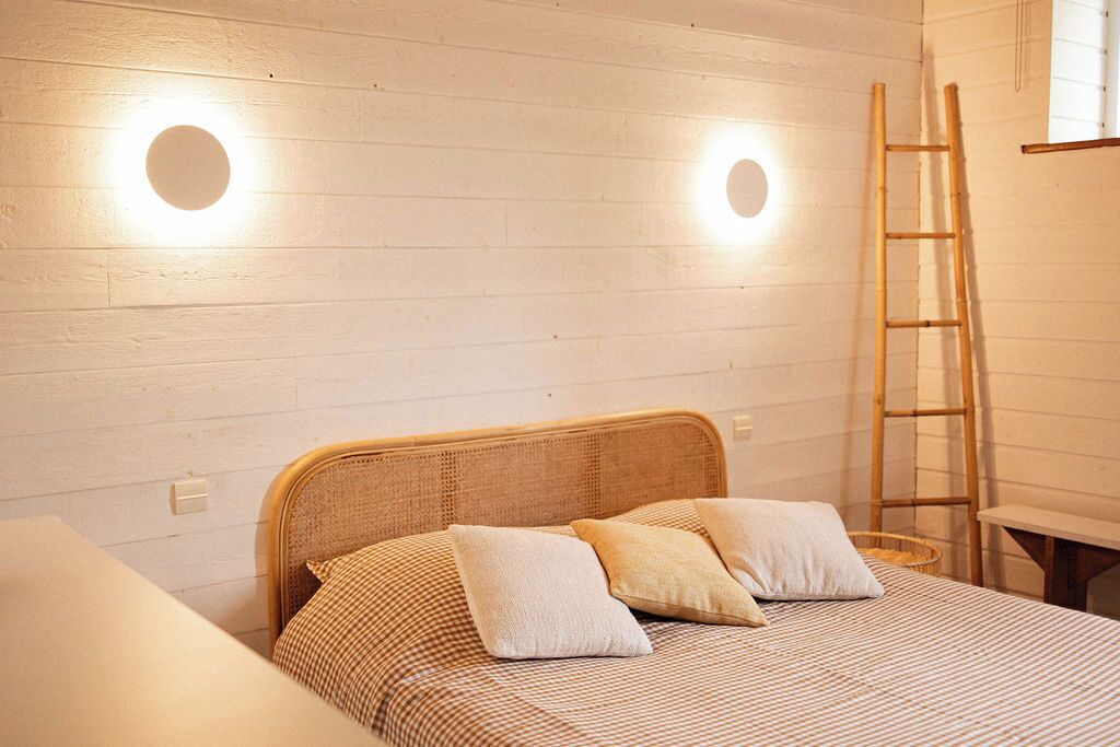 4 chambres, fer et planche à repasser, lit parapluie, Wi-Fi gratuit