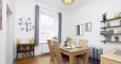 Cosy Flat in the Heart of Edinburgh
