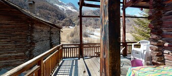 AGREABLE CHALET, SAUNA, ski in ski out - Parking 