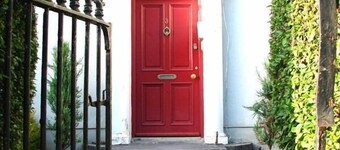 Victorian Townhouse Apt on The Crescent: perfecto para caminar por todas partes en la ciudad!