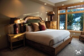 3 bedrooms, iron/ironing board, travel cot, free WiFi