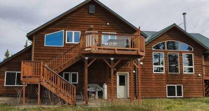 Denali King Suite with Amazing Views!