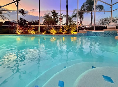 BEST HOUSE! StarWars Theater, HarryPotter, Princess, Pirates!!! Disney 8-10 min!