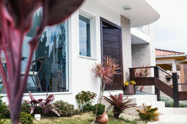 Property entrance - La Plage Residence (Garopaba)