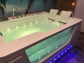 Couples treatment room(s)