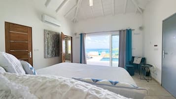 1 bedroom, in-room safe, iron/ironing board, free WiFi