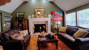 Smart TV, fireplace, books, stereo - Exclusive Low Country Island Estate Excellent Choice Of Large Groups,  (Charleston)