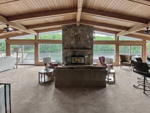 TV, fireplace, ping pong, books - A Private Dock. A Lake That Goes Quiet After Sunset | Sequoyah Lakeside Lodge (Highlands)