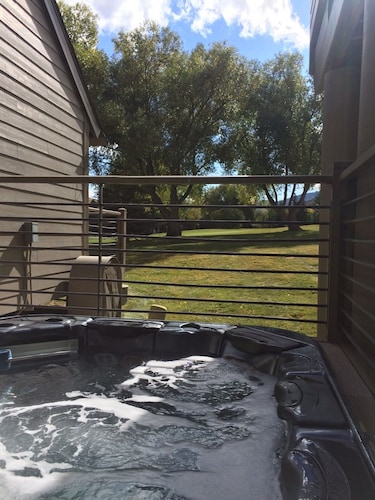 A spacious ski-in-ski-out, 3 bdr house in the center of Park City resort.