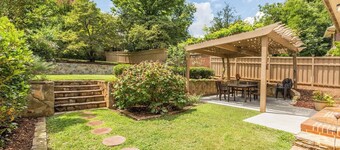 Historic Beauty: 5BR Home with Yard Near Hospital