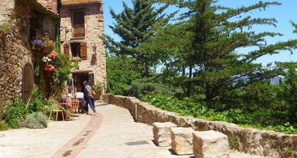 Spacieux trois chambres Montagne Villa avec piscine