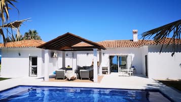 Piscina externa