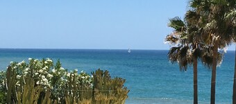 Authentic Andalusian house-Spectacular view-Direct sea access-Private pool