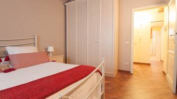 3 Schlafzimmer, Bügeleisen/Bügelbrett, Reisekinderbett, kostenloses WLAN