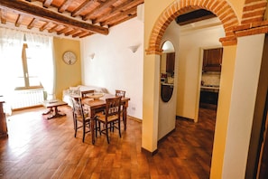 Dining - BEAUTIFUL 3 ROOMS CONDITIONED IDEAL LOCATION (Pietrasanta)