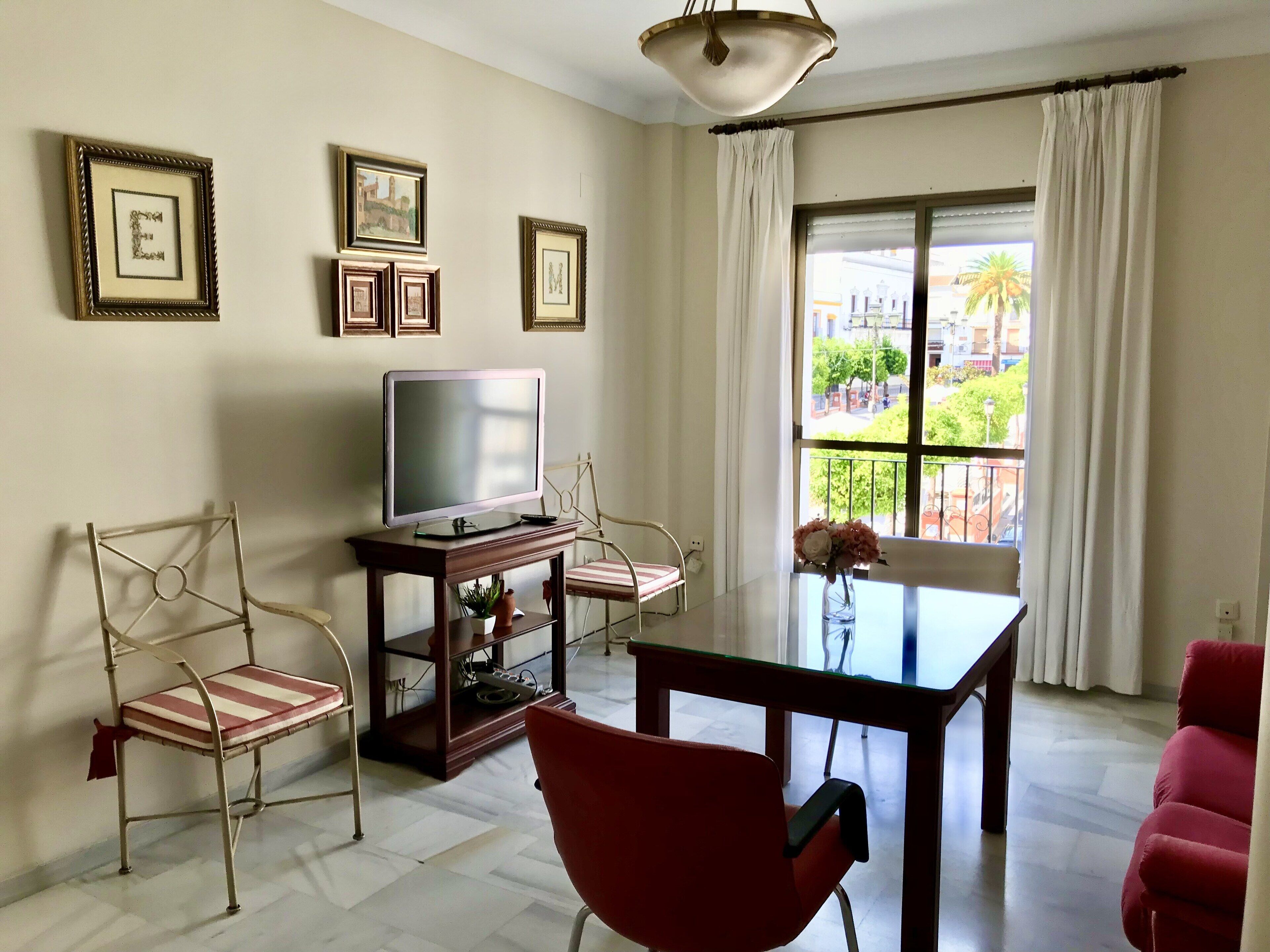 Una Smart TV, libros