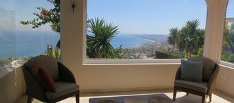 4 værelses villa i Benalmadena Pueblo med storslået panoramaudsigt med pool