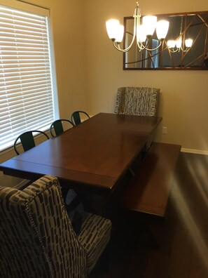 Dining - The perfect Boise location! Modern home in the heart of it all! Swimming pool! (Boise)