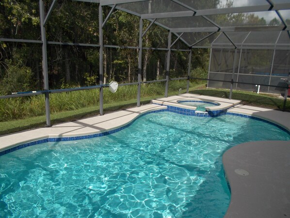 Outdoor pool, a heated pool