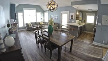 Smart TV, fireplace, books