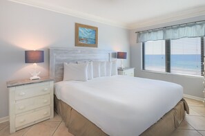 2 室のベッドルーム、アイロン / アイロン台、WiFi (無料)、ベッドシーツ