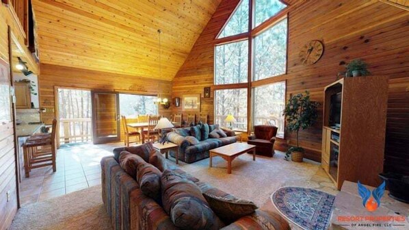 TV, fireplace, DVD player, stereo