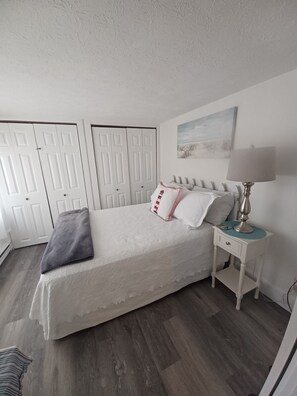 3 habitaciones, tabla de planchar con plancha y wifi gratis 