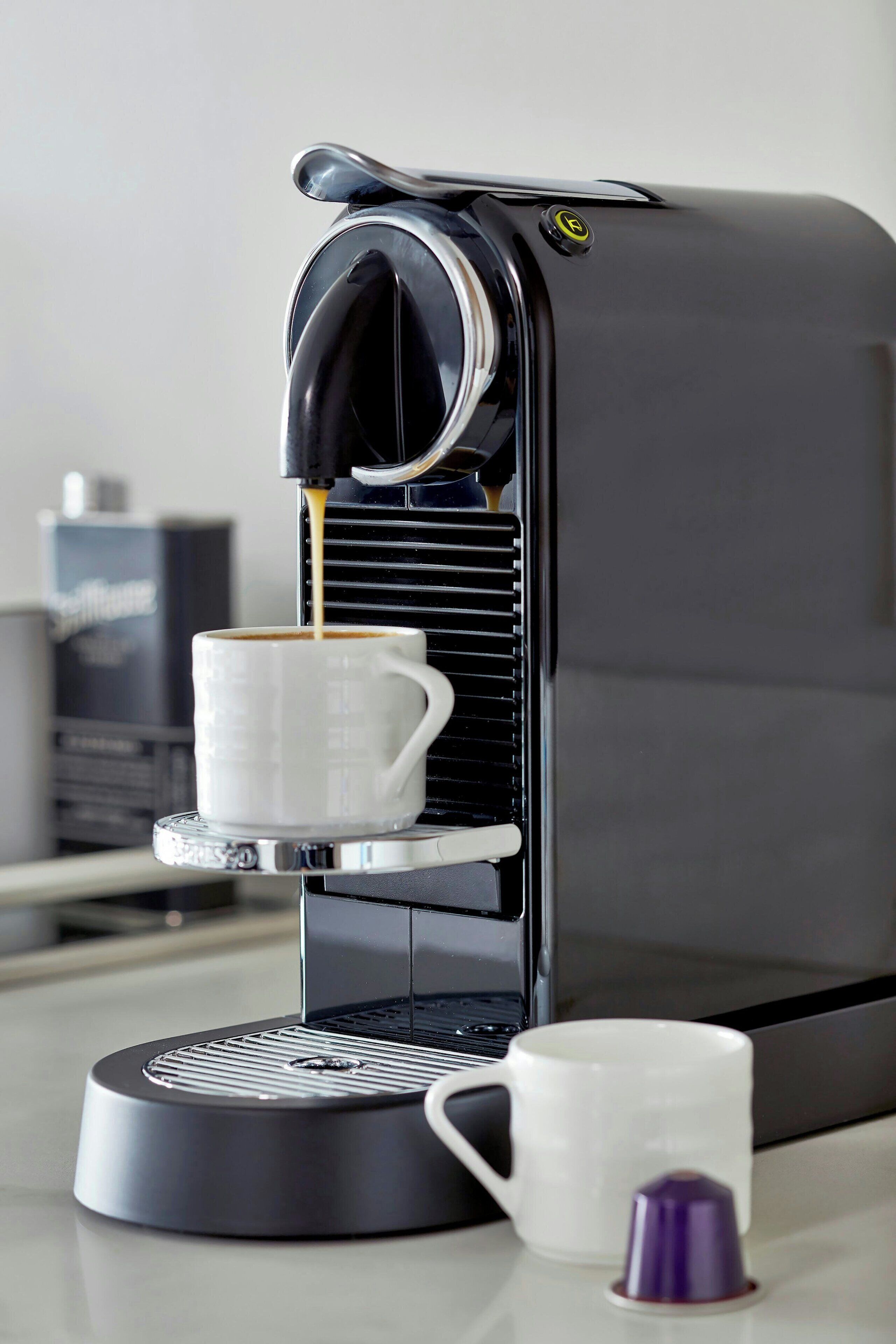 individually decorated, individually furnished, desk, laptop workspace